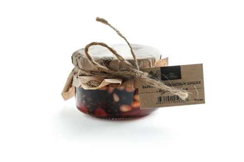 Варенье из сосновых шишек с кедровым орехом /130 гр / стеклобанка/  Сладкий аромат