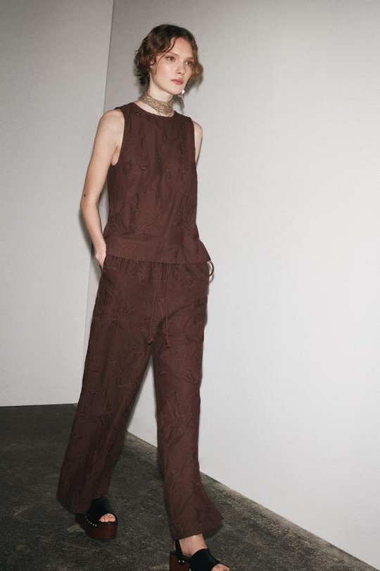 ZARA БРЮКИ В ПИЖАМНОМ СТИЛЕ С ВЫШИВКОЙ — ZW COLLECTION, КОРИЧНЕВЫЙ