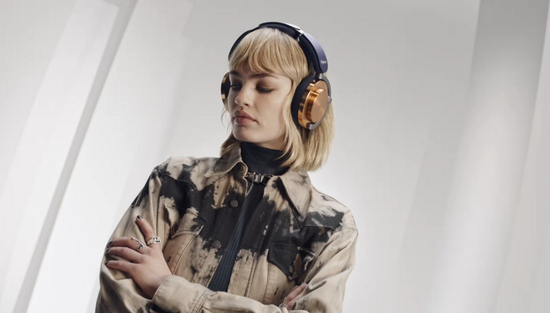 Наушники Dyson OnTrac™ (Ceramic Crimson)