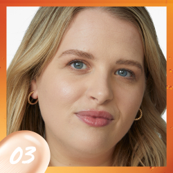 MAYBELLINE NEW YORK SuperStay Vitamin C Skin Tint - Сыворотка для выравнивания тона кожи оттенок 03, 30 ml