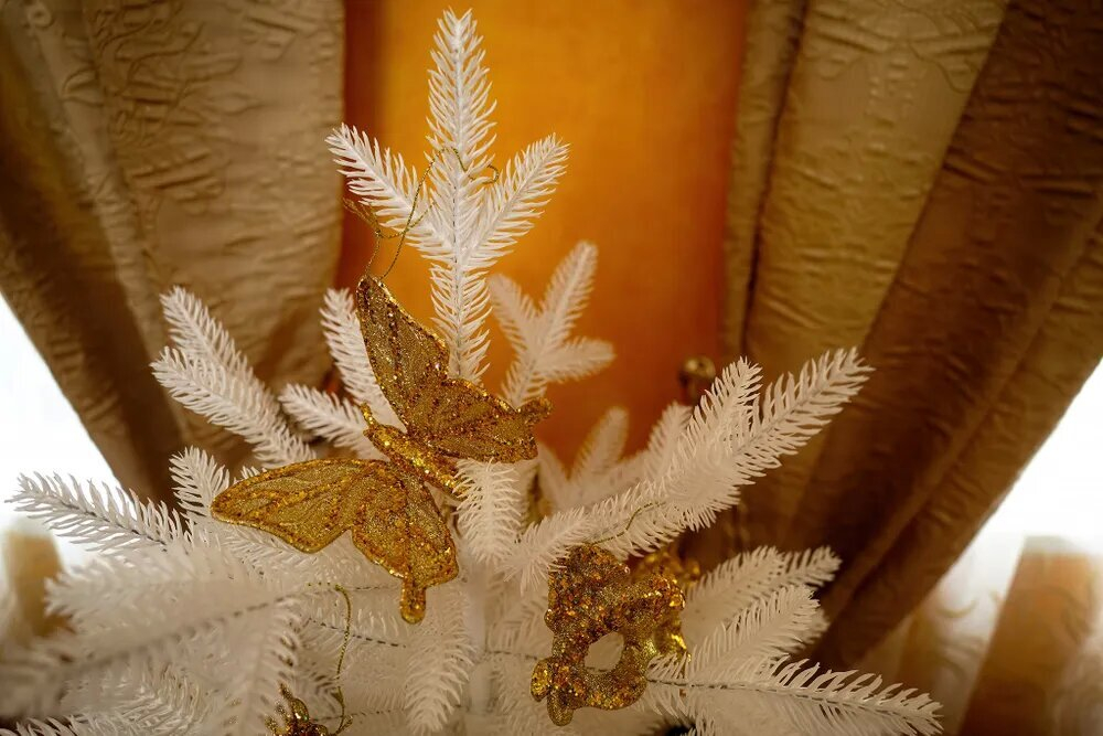 Ель искусственная Царь елка Адель белая 60 см