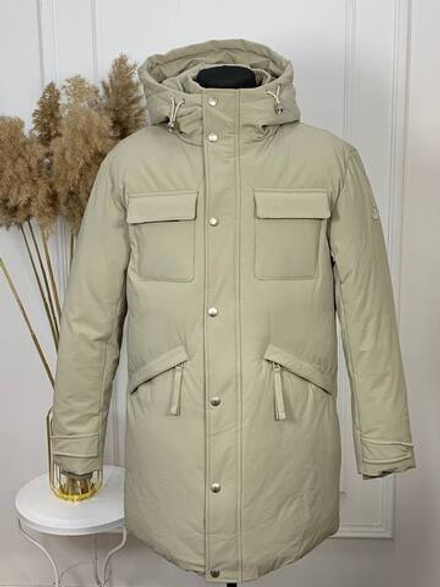 Пуховик Moncler
