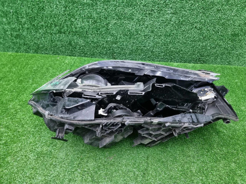 Битая Фара правая BMW 3er G20 (2018-2022) LED