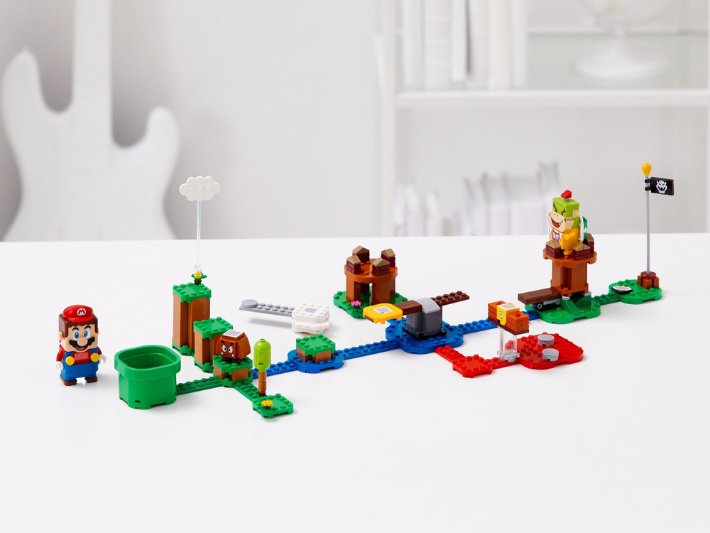 Конструктор LEGO Super Mario 71360 Приключения вместе с Марио. Стартовый набор