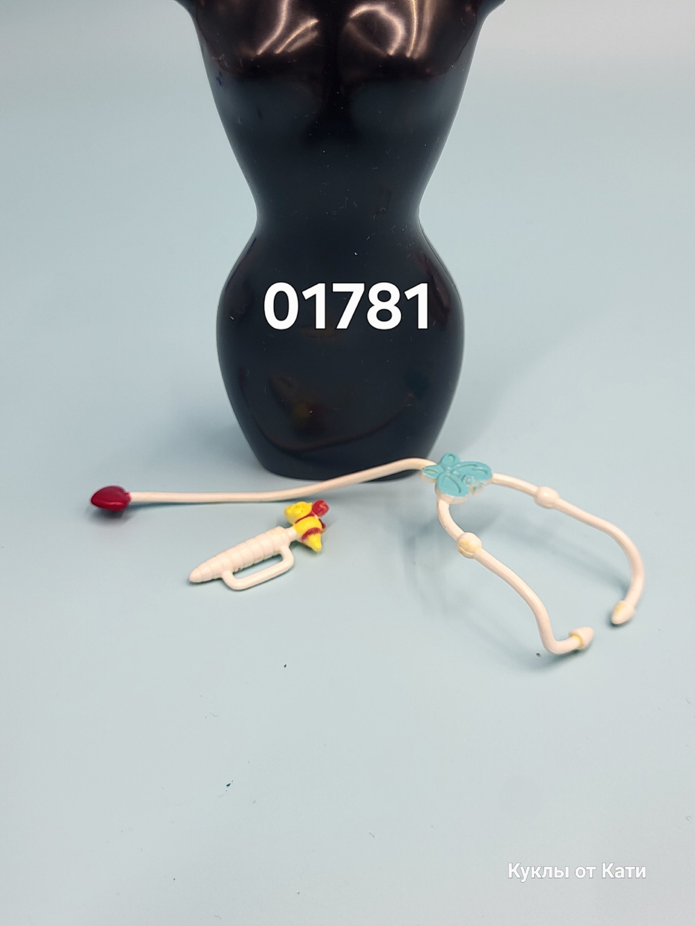 Аксессуар для куклы Барби винтаж 01781