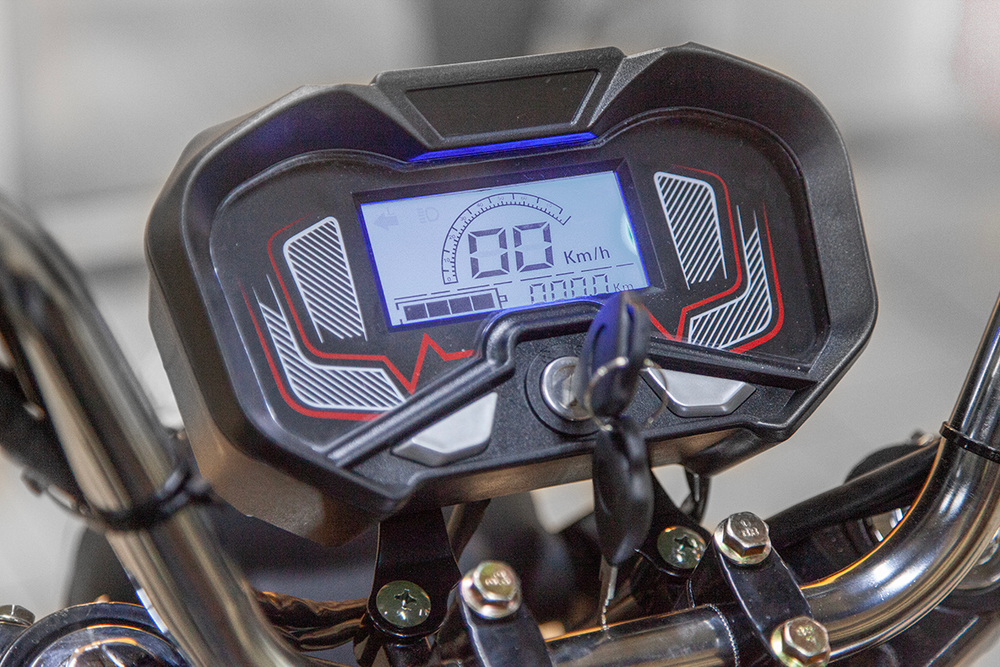 Электротрицикл RuTrike Эксперт ПРО Плюс (2200Вт, 72B)