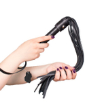 Плетка Monro (Цвет: черный)