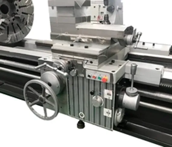 Токарный станок SGSK CW61200F