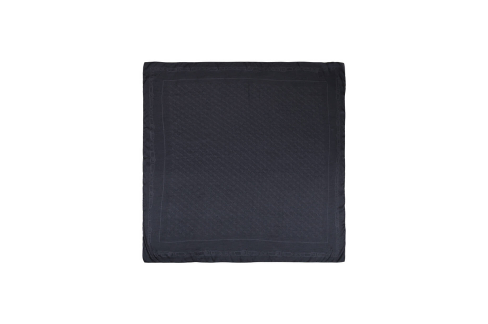 платок kefiah Guess - графитовый (AW9036 POL03)