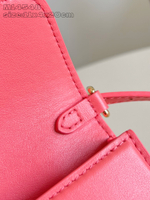 Louis Vuitton Wallet On Chain LV Bloom