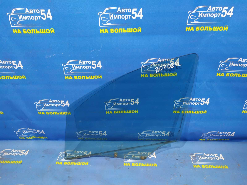 Стекло двери передней левой PEUGEOT 307 2006