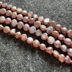 Жемчуг. Камни для изделий на заказ. Цена зависит от вида заказанного изделия