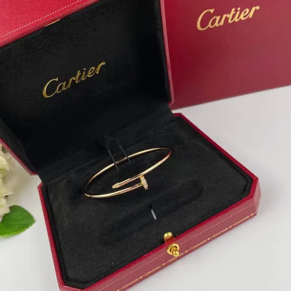 Браслет женский CARTIER JUST UN CLOU, золото 18 карат
