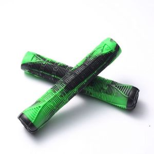Грипсы BLUNT V2 (Green/Black)