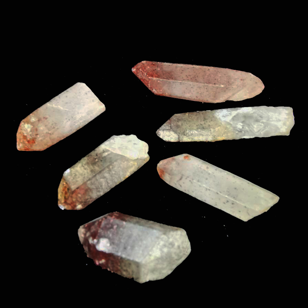 Кристалл "дикий" кварц с гематитом асс,