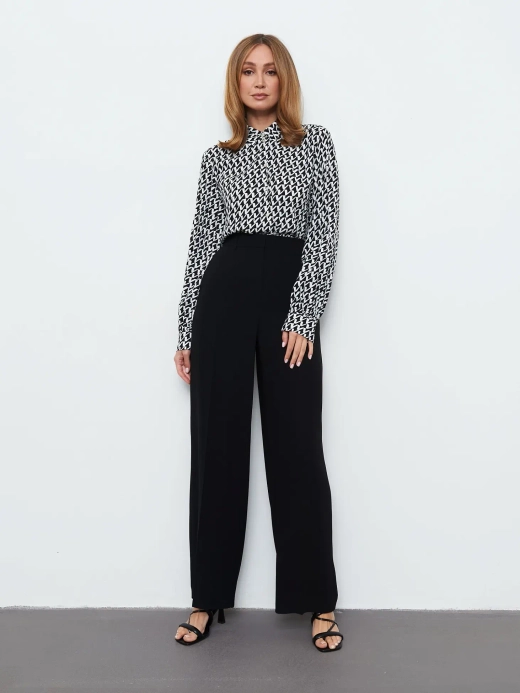 Брюки из полиэстера