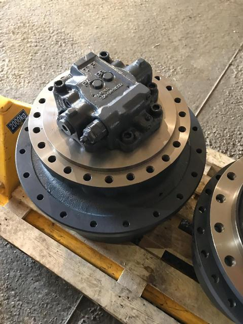Редуктор хода с мотором Komatsu PC300-7
