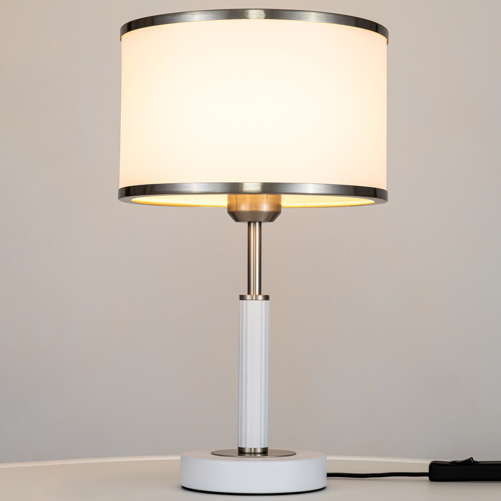 Citilux ALTON CL421812 Настольная лампа с абажуром Белая