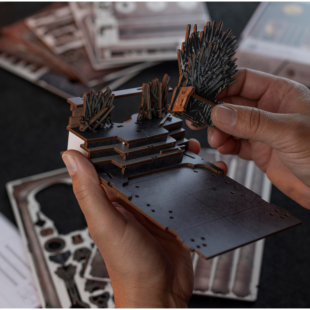 Конструктор-диорама Revell Tiny Adventures Book Nook 00531 Дом Дракона Железный трон DIY 91 деталь 00531 — фото 13