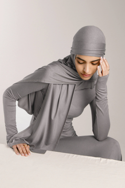 Хиджаб Молик тройка серый