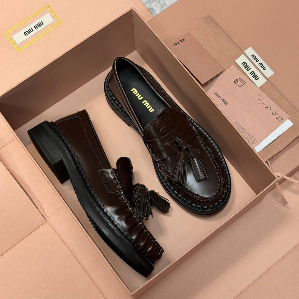 Лоферы Miu Miu