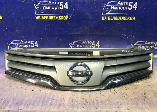 Решетка радиатора NISSAN NOTE 2008-2012