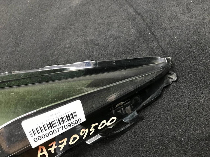 Стекло фары левое Lexus NX 1 (2017-2021)