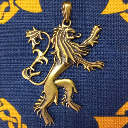 Подвеска. Герб Ланнистеров