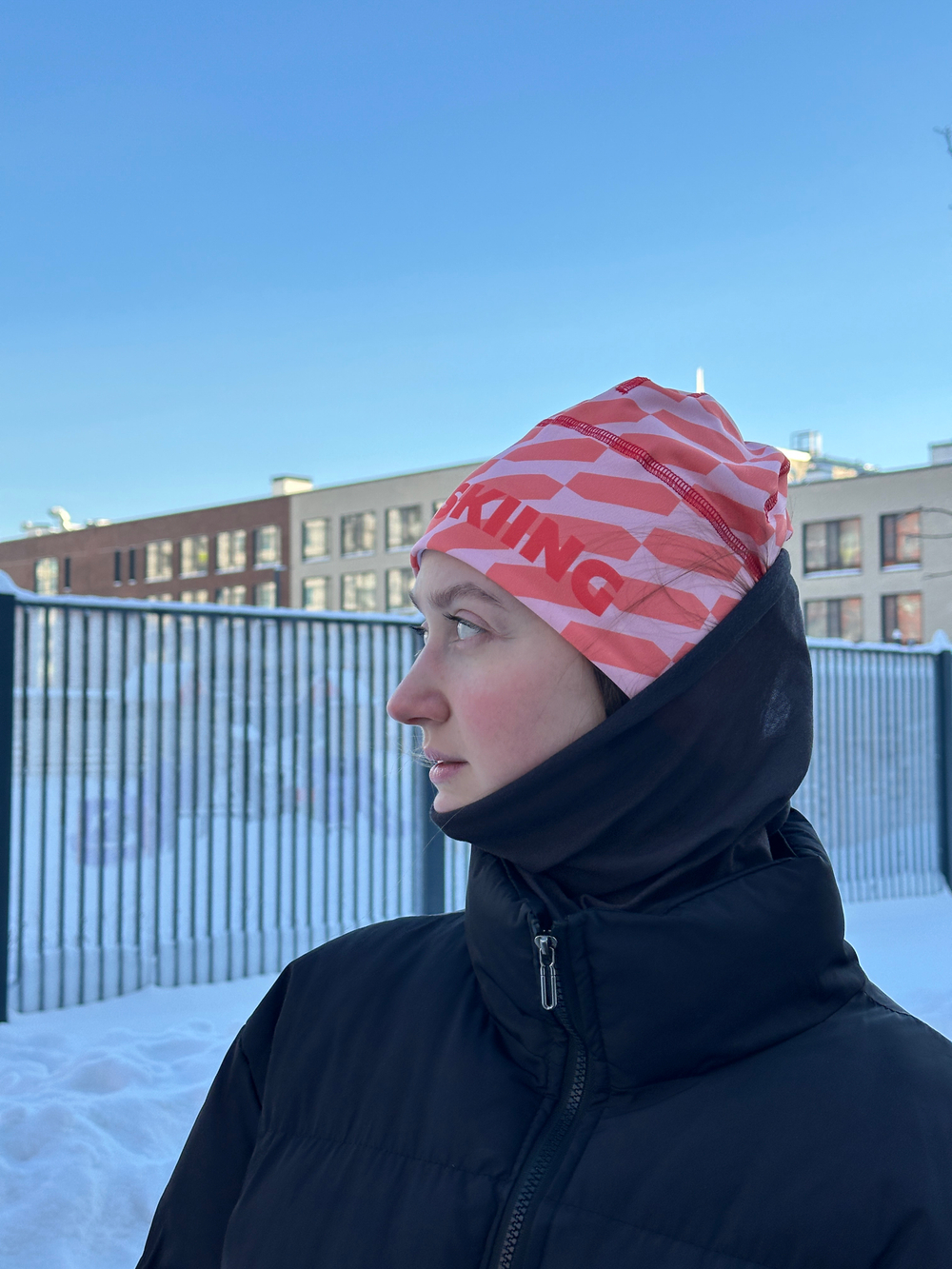 Шапка Skiing (красная новая)