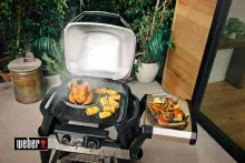 Гриль электрический Weber Pulse 2000, чёрный