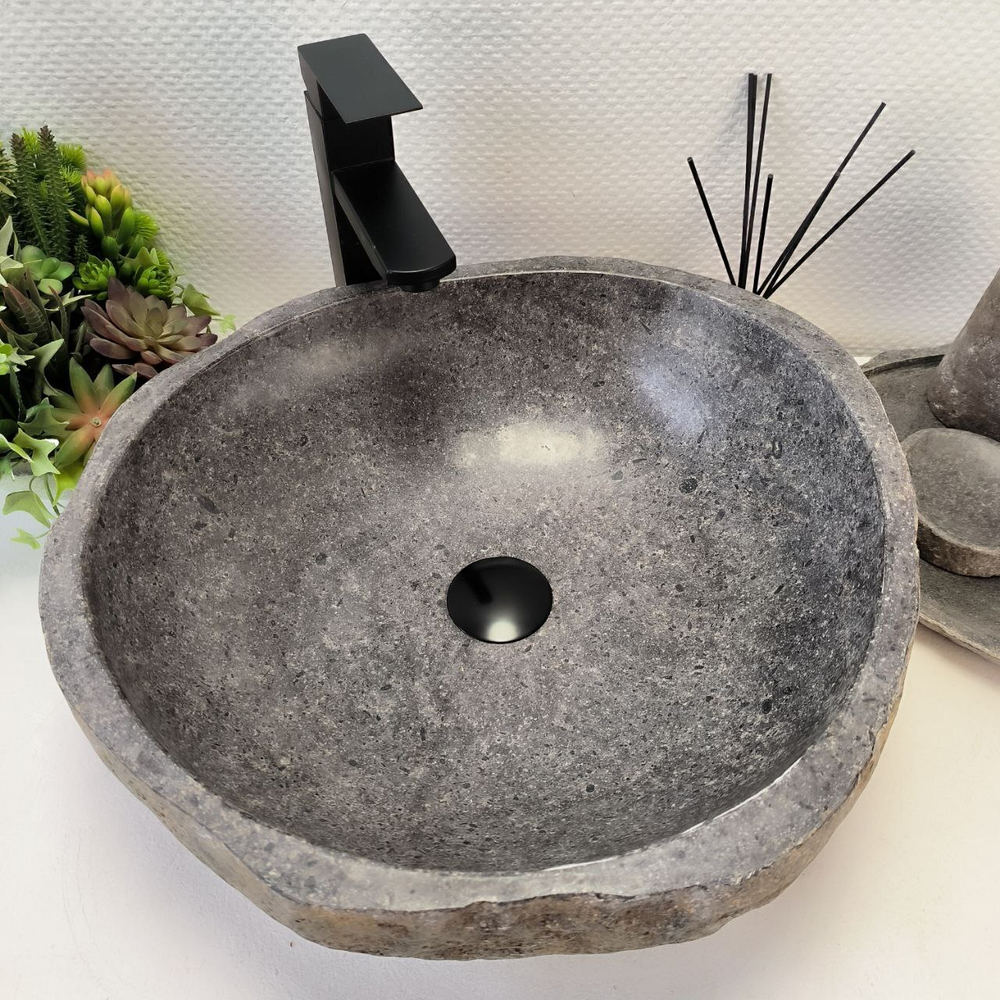 Раковина из речного камня RS-63328 (47*45*15) 0122