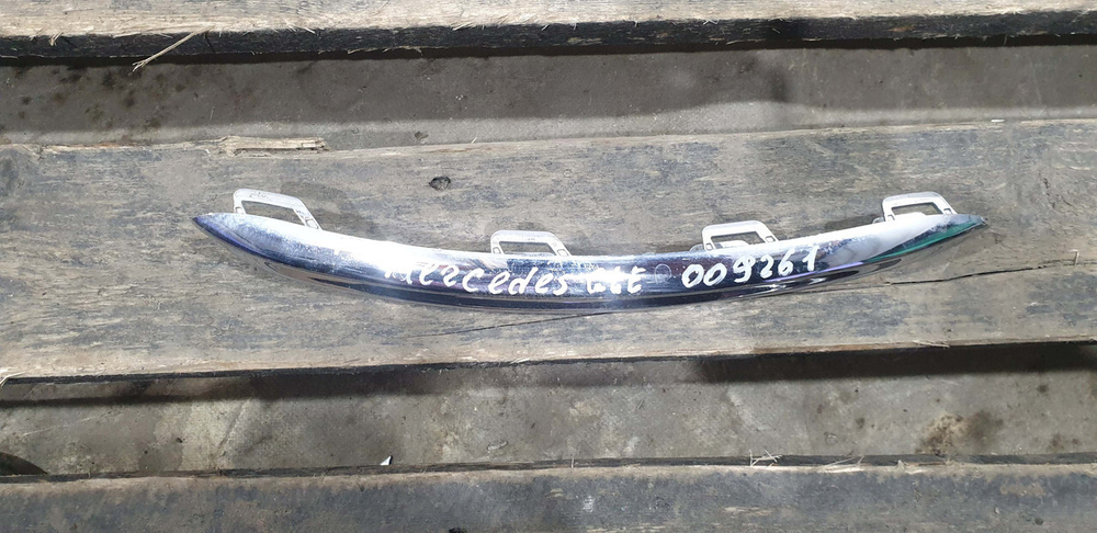 Накладка переднего бампера Mercedes GLE (C292) 15-19 Б/У Оригинал A2928850174