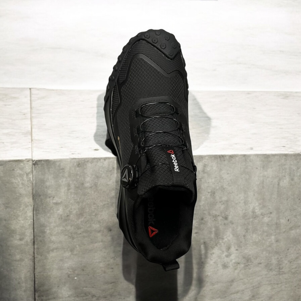 Reebok Gore-Tex • Black