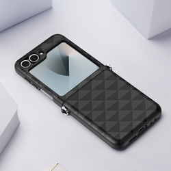 Складной чехол-книжка черного цвета от Dux Ducis для Samsung Z Flip 6, серия Fitt Series Case