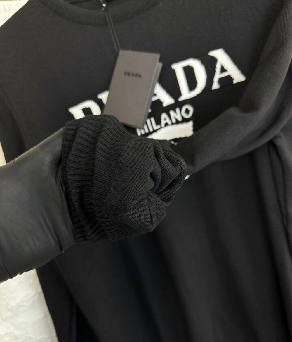 Свитер Prada Milano