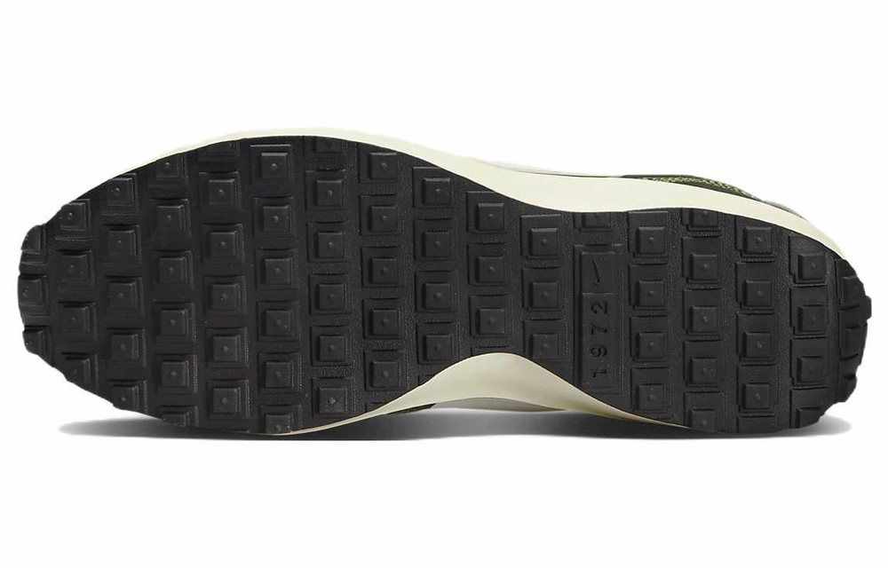 Кроссовки Nike Waffle Debut
