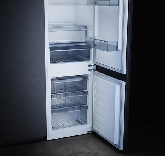 Встраиваемый холодильник Kuppersbusch FKG 8340.0i