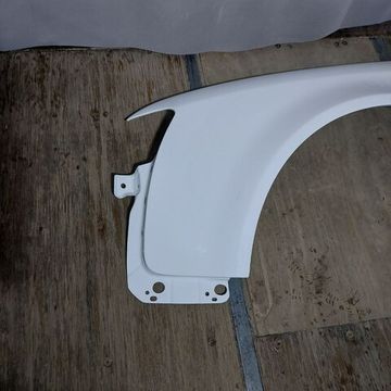 Крылья стеклопластиковые для Audi A4 B6