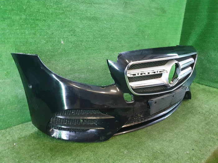 Бампер передний Mercedes E W213 16-21 AMG В сборе