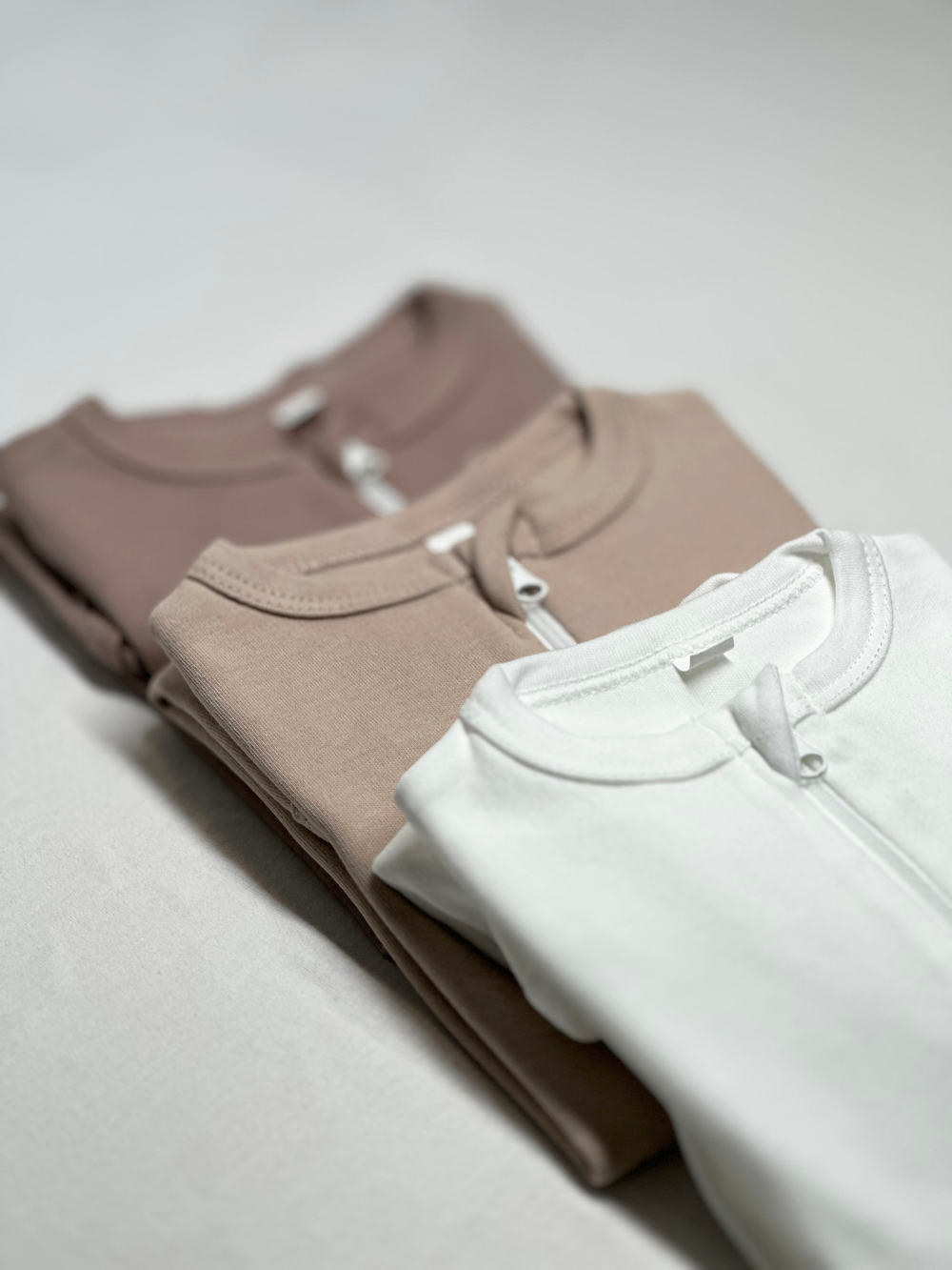 Полукомбинезон-песочник на молнии Сахар RinaAmari