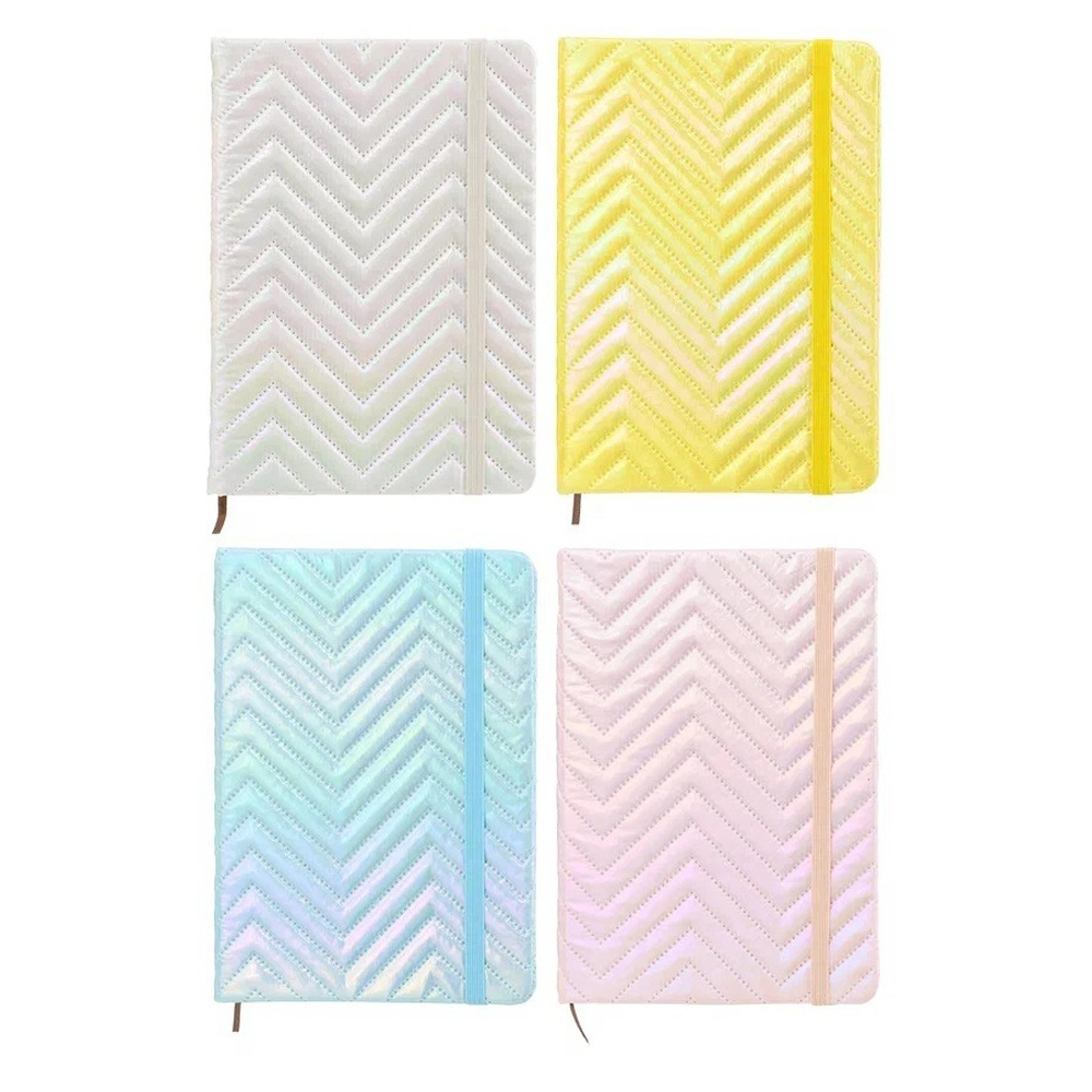 Записная книжка Basir на резинке, формат А6, переплет из кожзама, цвет - голография, 16,8*12 см, 100 листов, 4 цвета ассорти