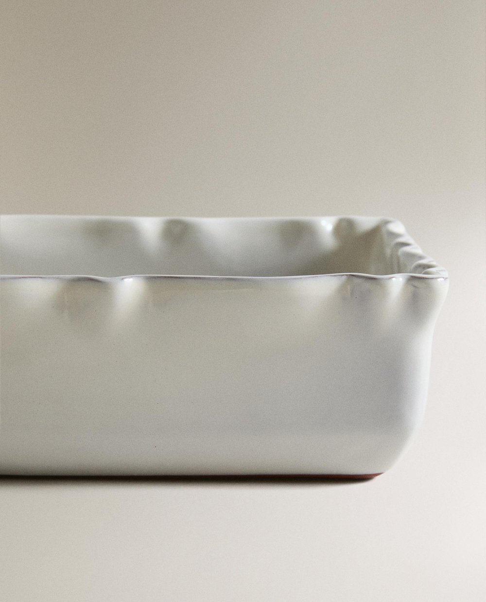 Zara Home жаровня из фаянса, цвет бежевый, 22 см