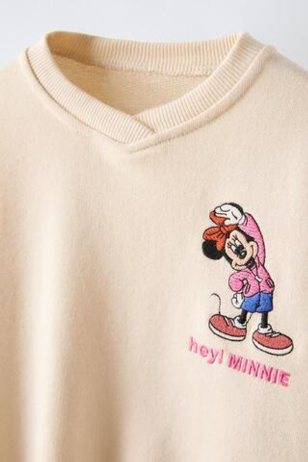ZARA ТОЛСТОВКА С ВЫШИВКОЙ MINNIE © DISNEY, ЭКРЮ