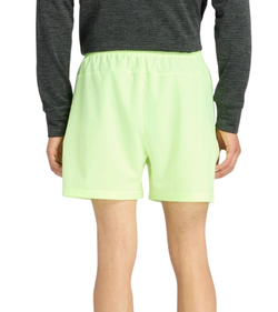 Мужские теннисные шорты New Balance Sport Essentials Short 5in - neon yellow/slate grey