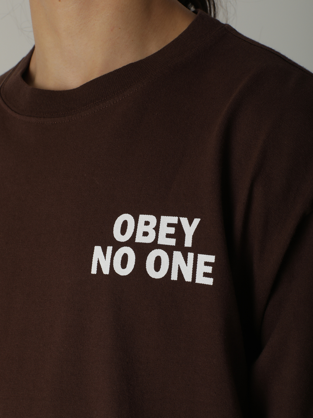 Мужская Футболка Obey No One