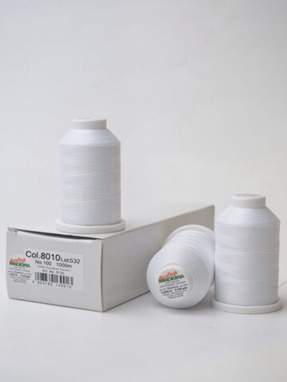Нитки текстурированные для оверлока Madeira Aeroflock №100 Col. 8010 белый (1000 м)