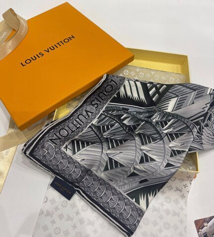 Платок Louis Vuitton