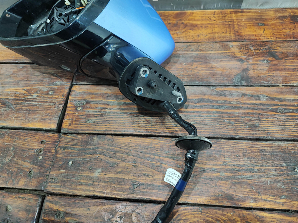 Зеркало левое 16 + 1 pin Chery Arrizo 8 22-нв Б/У Оригинал 601000498AA