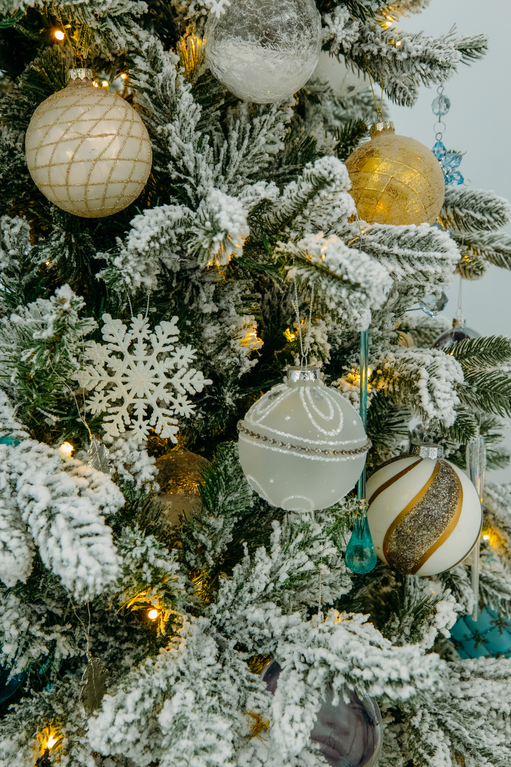 Новогодняя ель «Снежная королева»