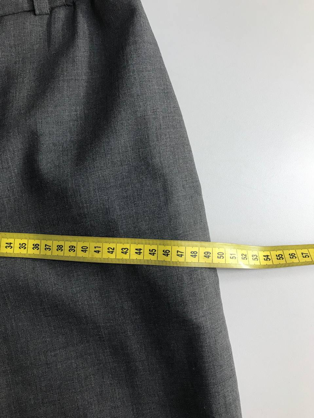 Брюки в классическом дизайне, визуально 44 размер